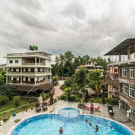 סאורהה Hotel Riverside With Swimming Pool מראה חיצוני תמונה