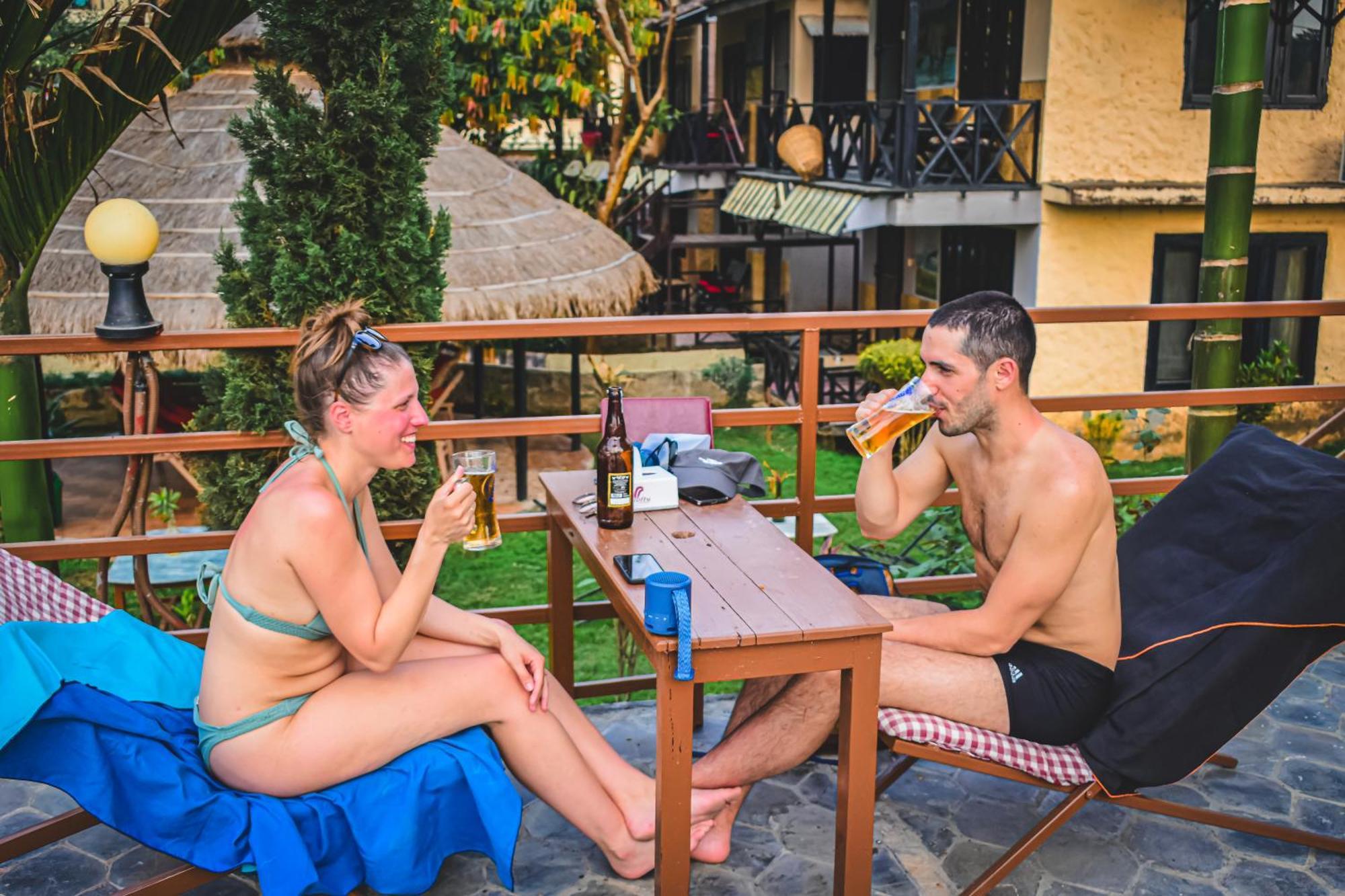 סאורהה Hotel Riverside With Swimming Pool מראה חיצוני תמונה